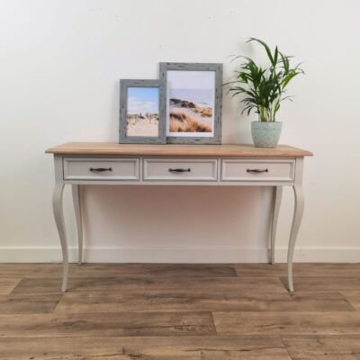 NORMANDY Dresser 3 Drawer Cabriolet
