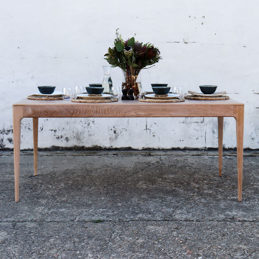 outeniqua-dining-table-solid-oak-jb-furniture-manufacturers-knysna-4_529973746.jpg