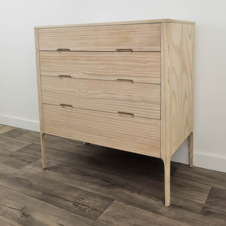 OUTENIQUA Chest 4 Drawer – Coastal White (Pine) 2